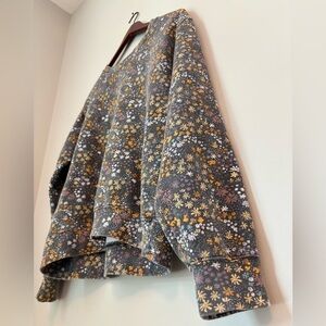 Tentree, M, Women’s Sweatshirt, Painted Dainty Flower Style